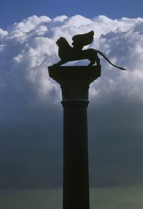 L’Ombra del Leone – Sfida tra le Calli