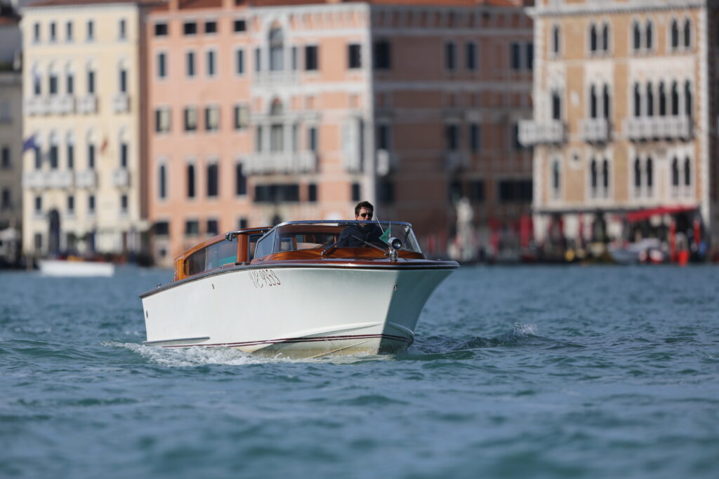 Taxi acqueo Venezia aeroporto Marco Polo transfer privato